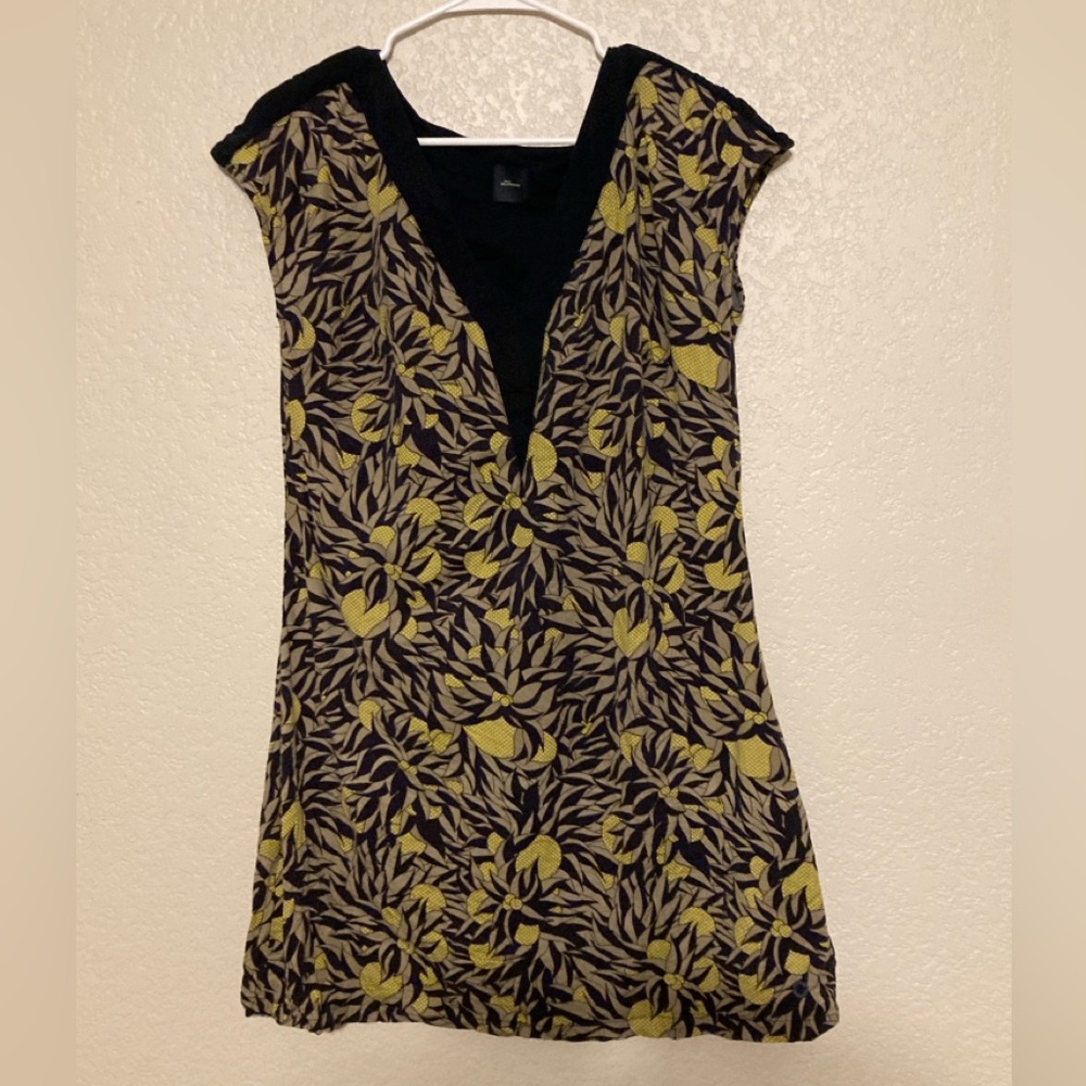 Skunkfunk Abstract Botanical V-Neck Cap Sleeve Dress - Picture 2 of 7